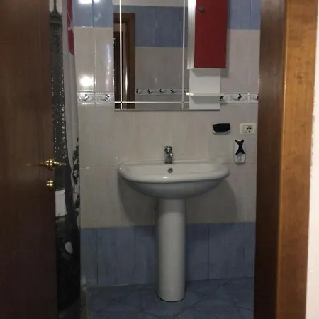 Apartment Enias *